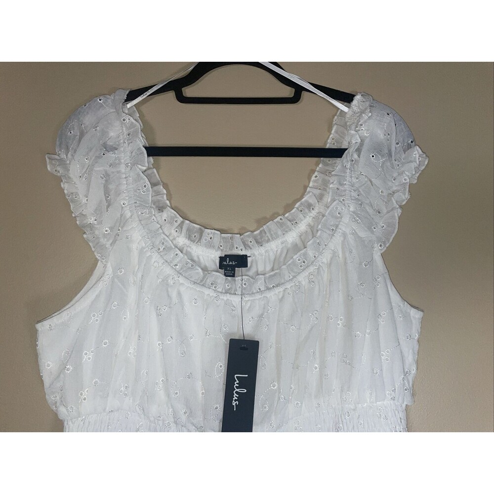 LULUS Romper Jumpsuit White Embroidered Eyelet Size XL NWT New - Picture 4 of 14